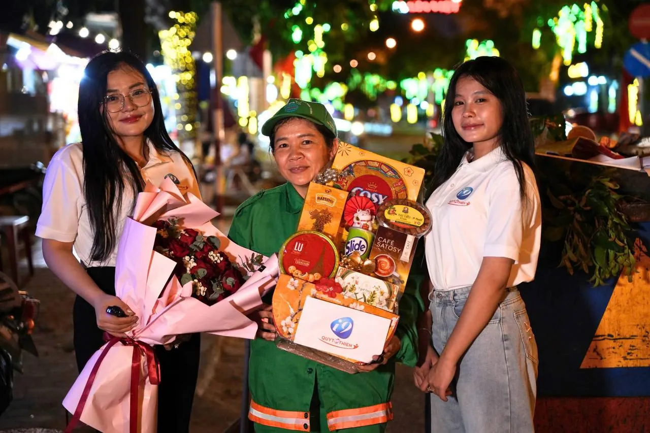 Biểu tượng Trò chuyện Trực tuyến 24/7